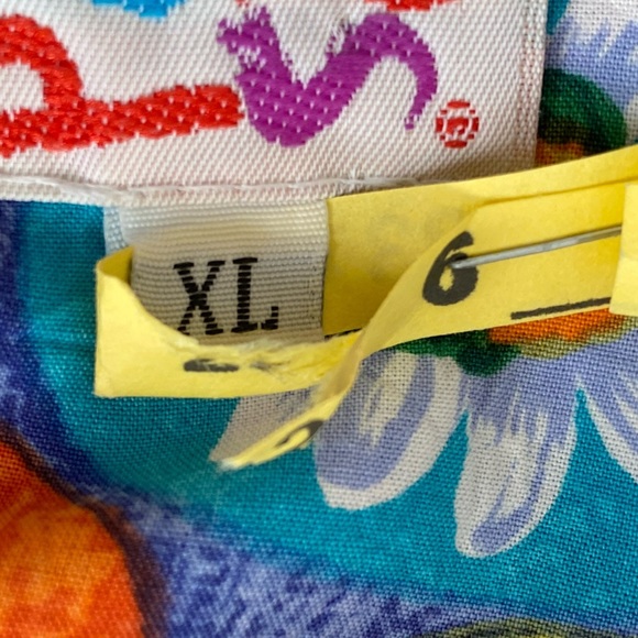 Jam’s World Hawaiian Aloha Shirt, Flowers, XL - Picture 7 of 7